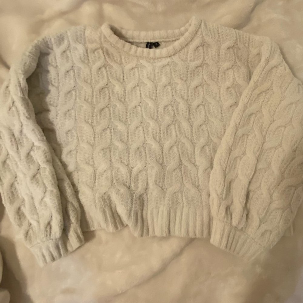 cable knit sweater